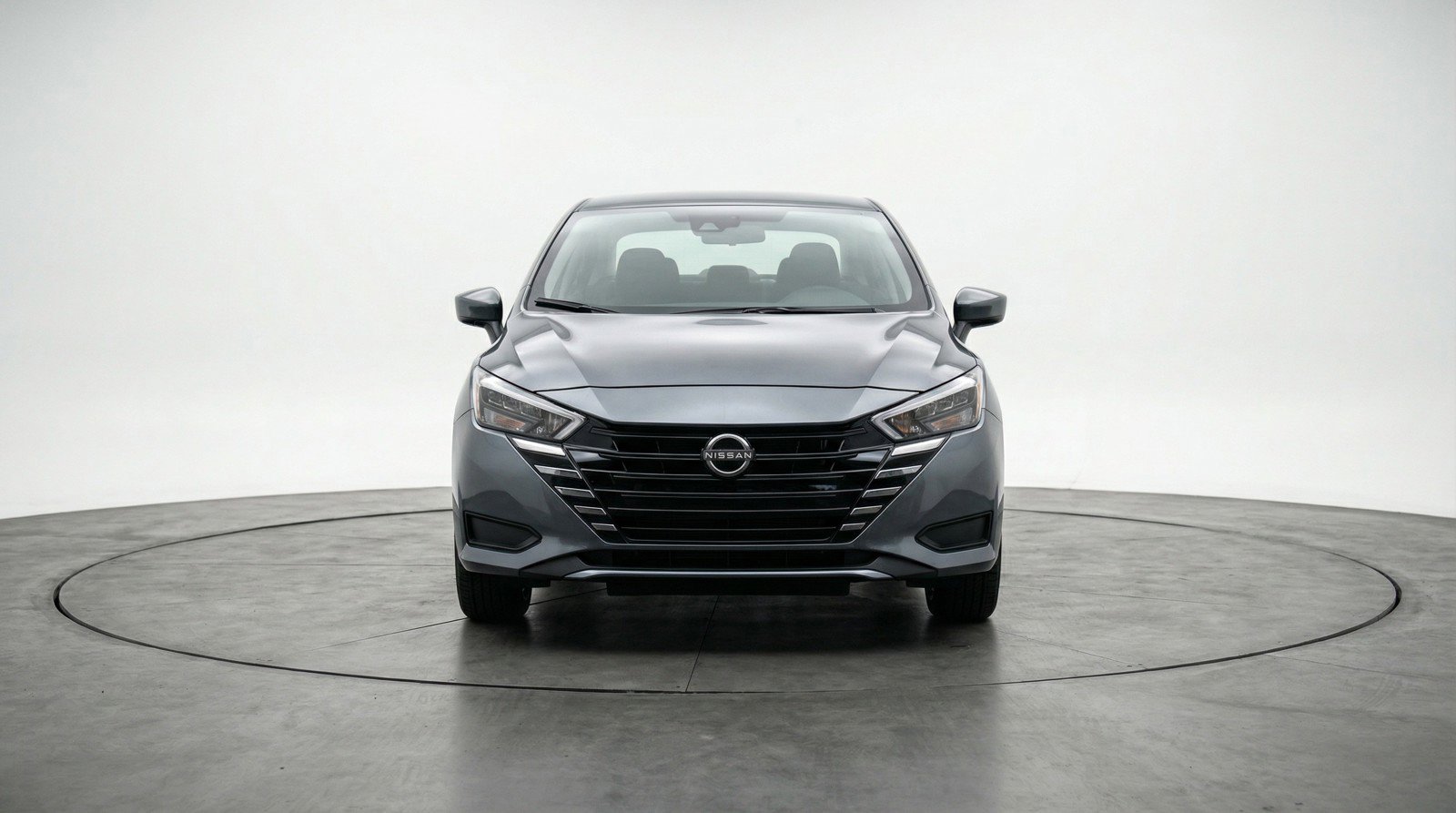 Used 2025 Nissan Versa SV FWD image 2