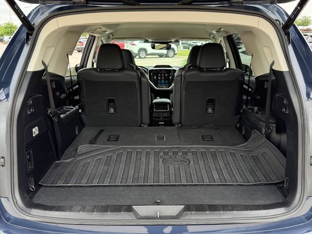 Used 2023 Subaru Ascent Limited image 28