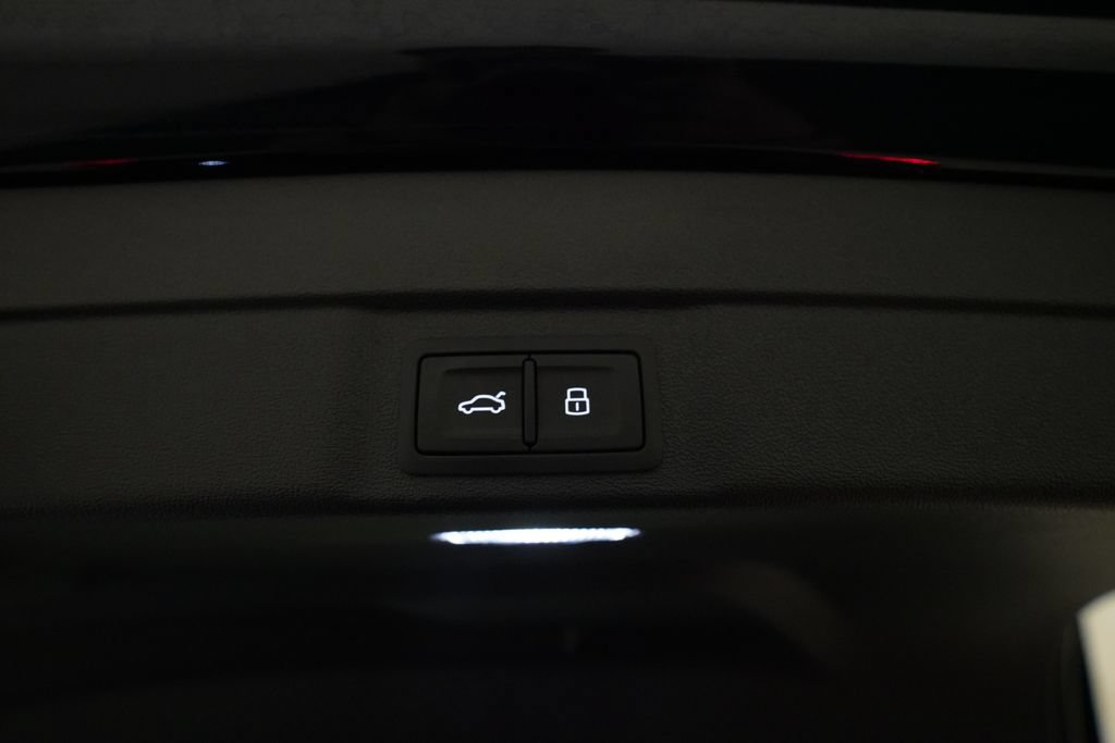 Certified 2025 Audi A5 2.0T Premium AWD/4WD image 15