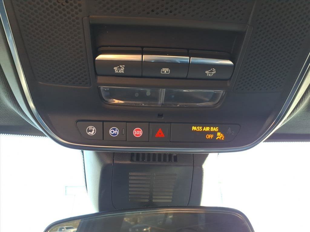 Used 2025 Chevrolet Equinox RS image 22