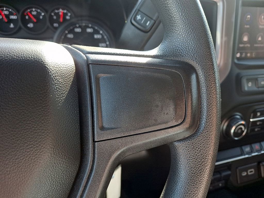 Used 2021 Chevrolet Silverado 2500 Custom w/ Custom Value Package image 20