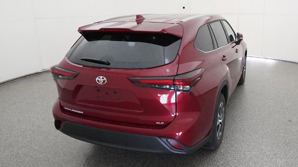 New 2026 Toyota Highlander XLE AWD/4WD image 8