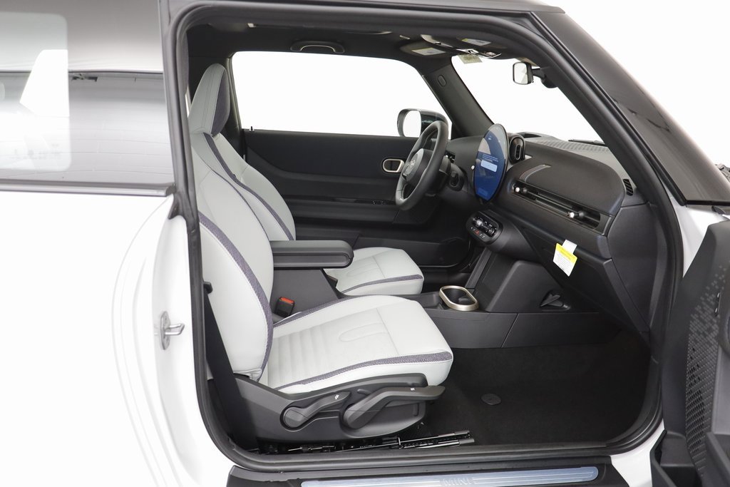 New 2026 MINI Cooper 2-Door Hardtop image 17