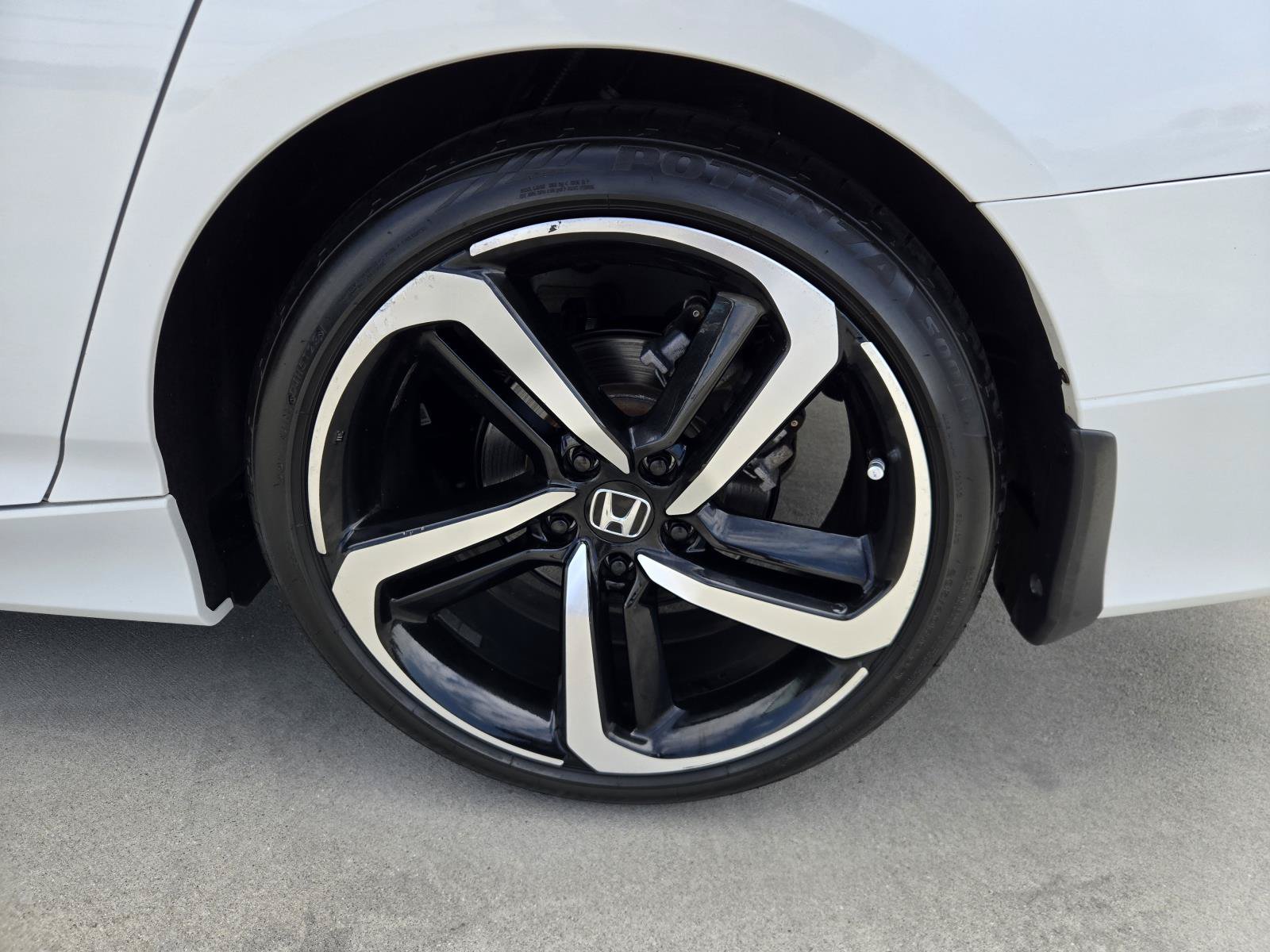 Used 2022 Honda Accord Sport image 30
