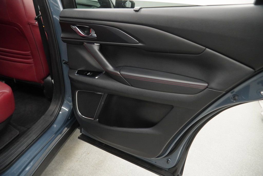 Used 2022 MAZDA CX-9 Carbon Edition image 46