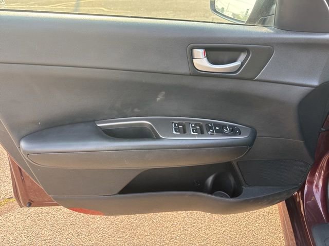 Used 2019 Kia Optima LX image 14