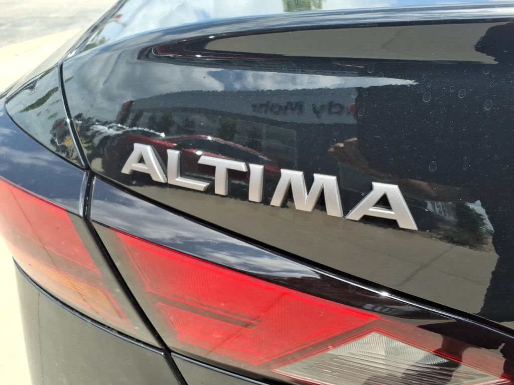 New 2026 Nissan Altima 2.5 SV FWD image 11