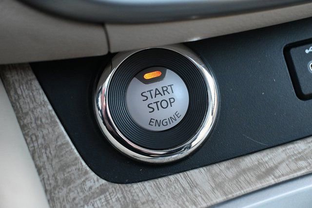 Used 2022 Nissan Murano SL image 32