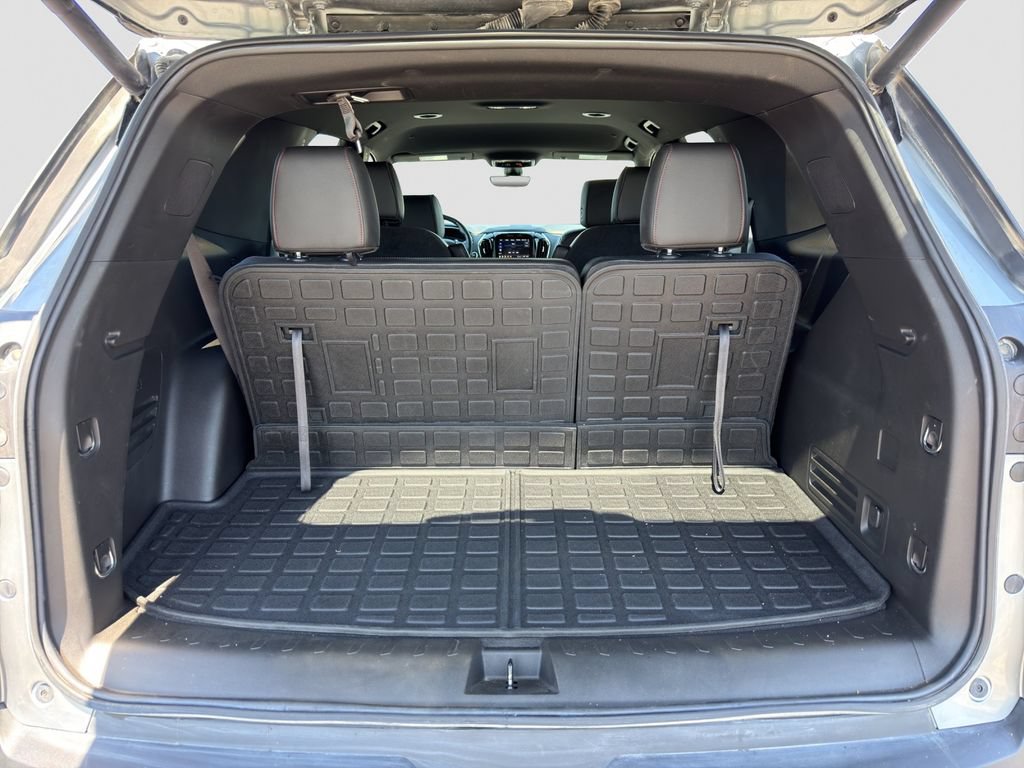 Used 2023 Chevrolet Traverse RS AWD/4WD image 28