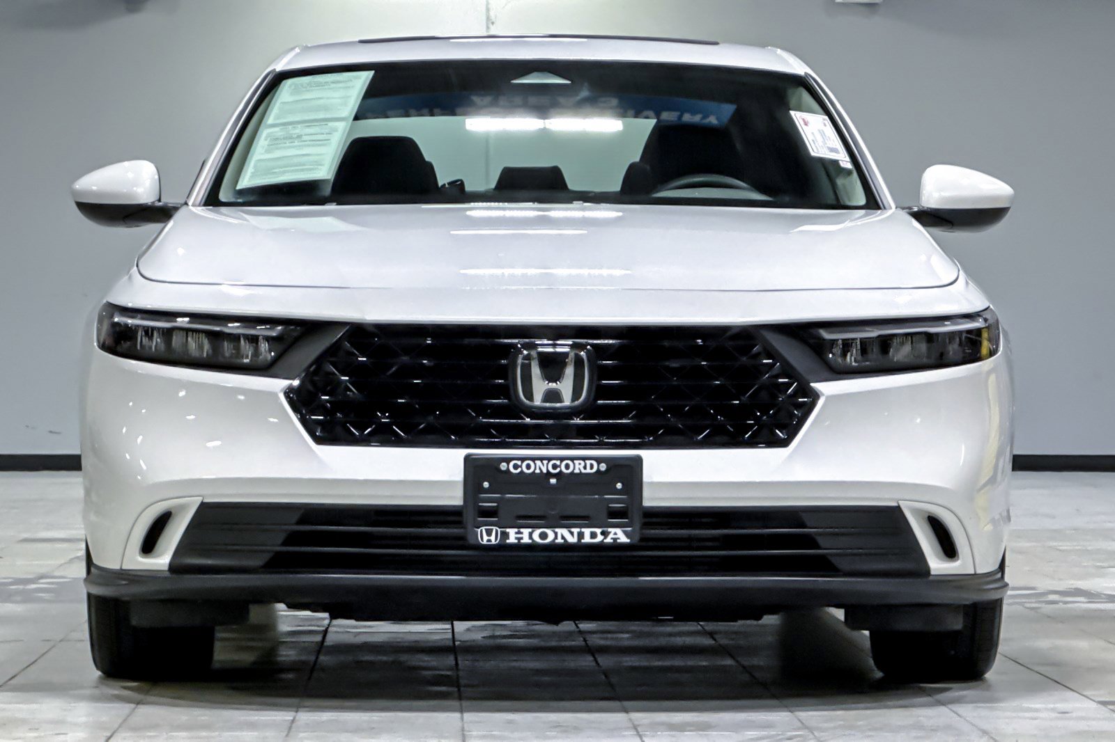 Used 2023 Honda Accord EX image 5