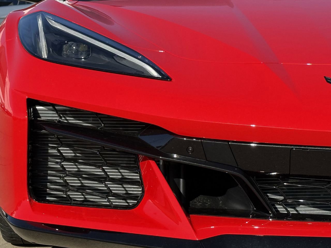 New 2026 Chevrolet Corvette Z06 w/ Battery Protection Package image 7