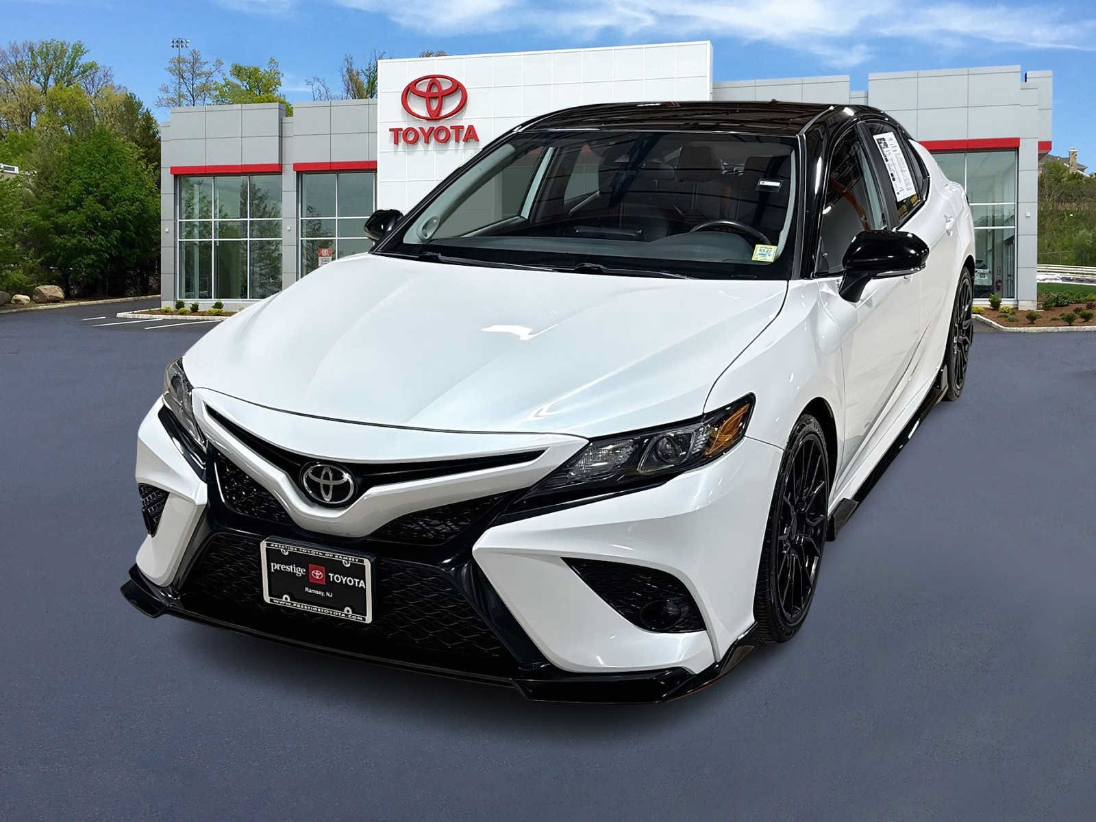Used 2022 Toyota Camry TRD w/ TRD Package w/JBL Audio FWD image 1