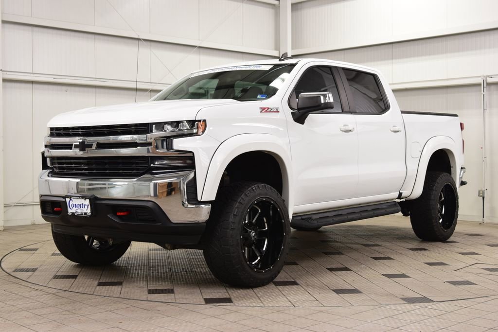 Used 2020 Chevrolet Silverado 1500 LT w/ All-Star Edition image 3