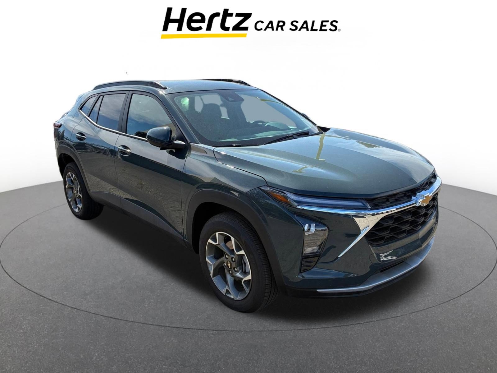 Used 2025 Chevrolet Trax LT image 1