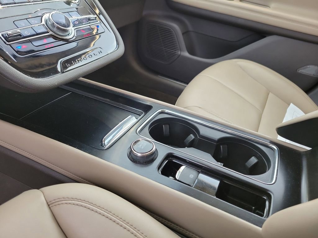 Certified 2022 Lincoln Corsair FWD image 29