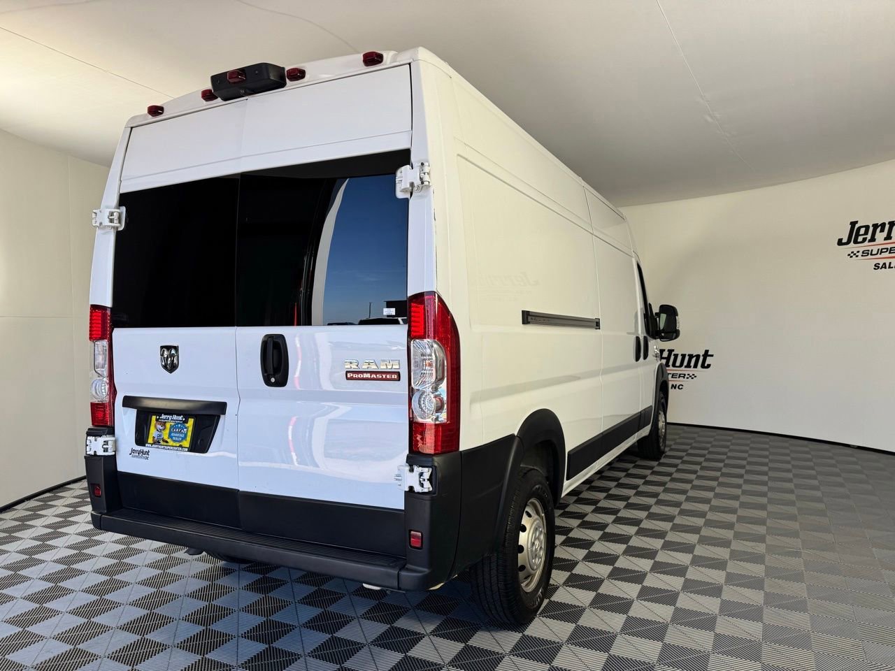 Used 2022 RAM ProMaster 2500 image 9