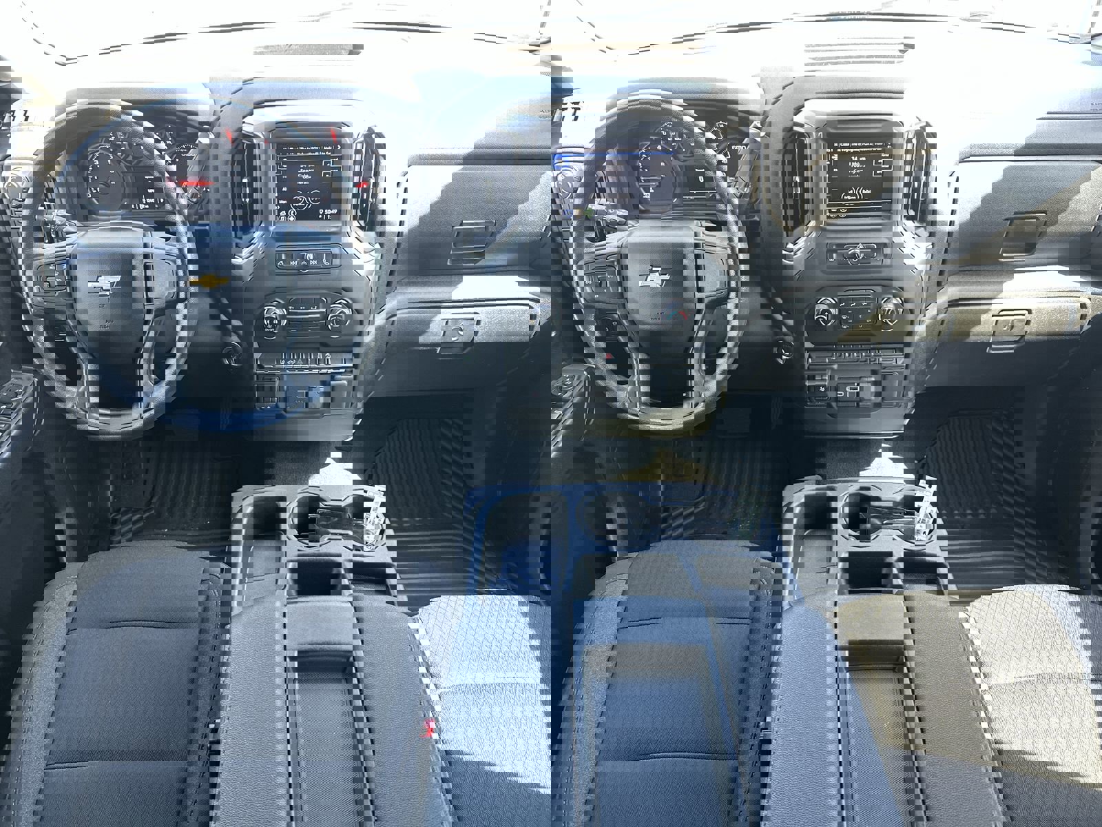 Used 2024 Chevrolet Silverado 2500 Custom w/ Custom Convenience Package image 18