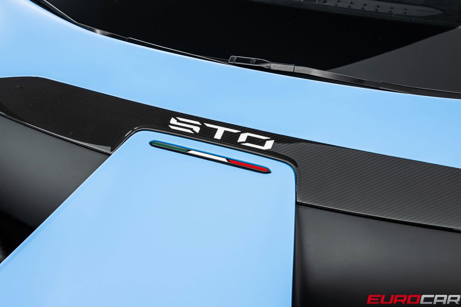 Used 2022 Lamborghini Huracan STO image 10