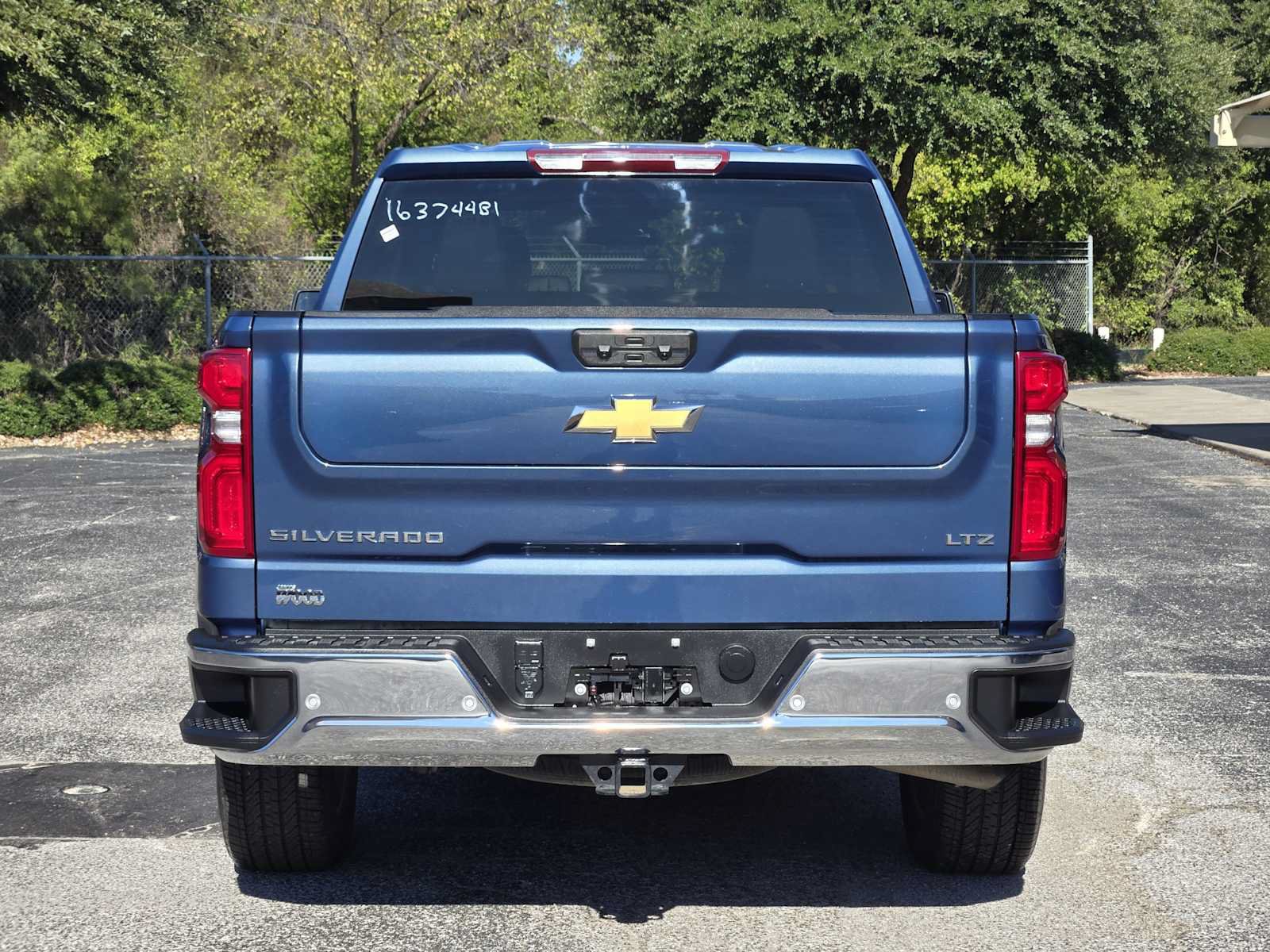 Certified 2024 Chevrolet Silverado 1500 LTZ RWD image 6