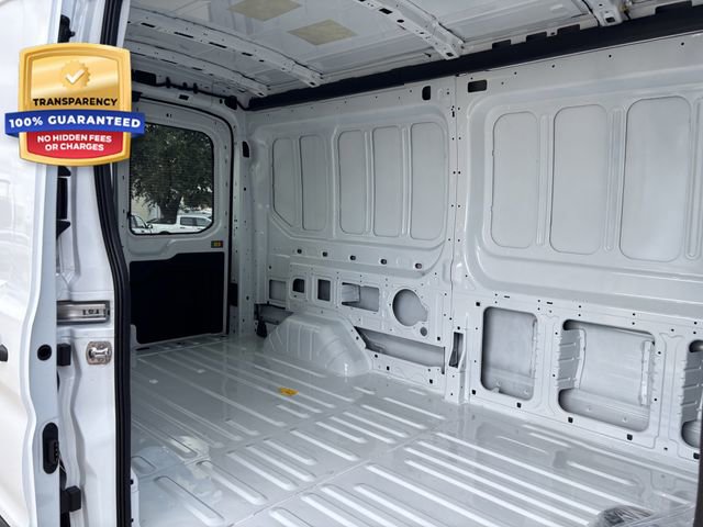 New 2025 Ford Transit 250 148 Medium Roof image 10