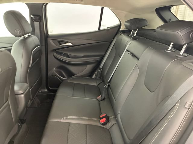 Used 2023 Buick Encore GX Essence w/ Experience Buick Package FWD image 18