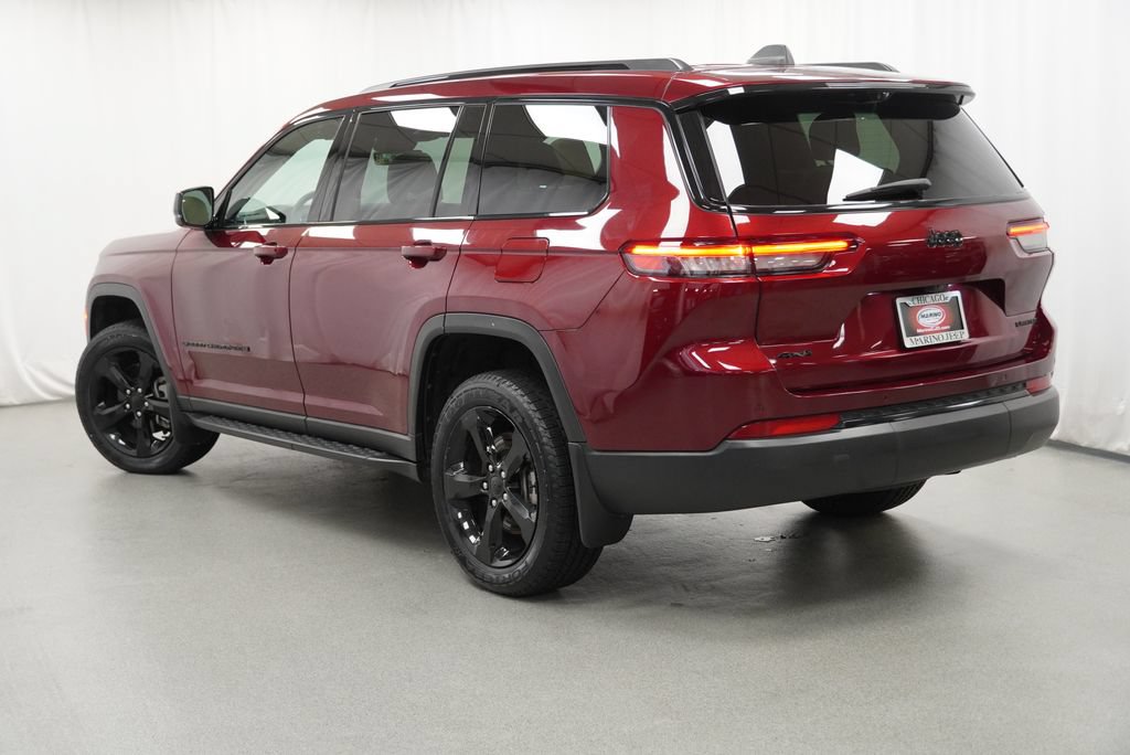 Certified 2025 Jeep Grand Cherokee L Limited w/ Luxury Tech Group II AWD/4WD image 15