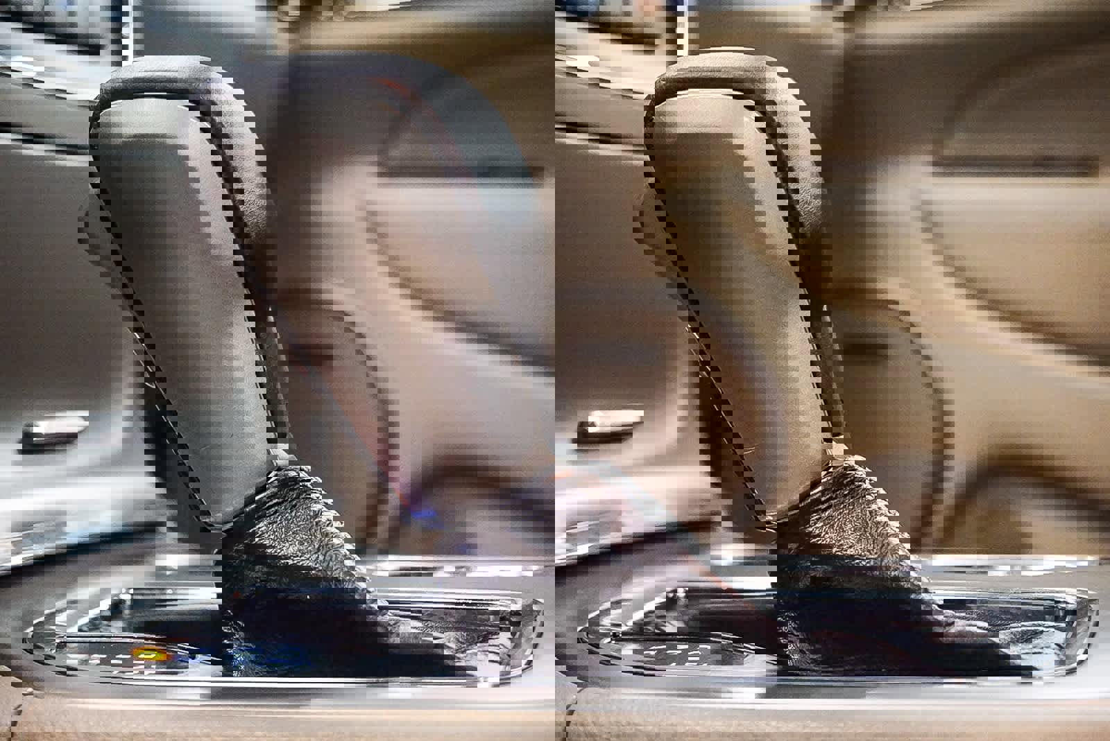 Used 2017 Jeep Grand Cherokee Overland image 19