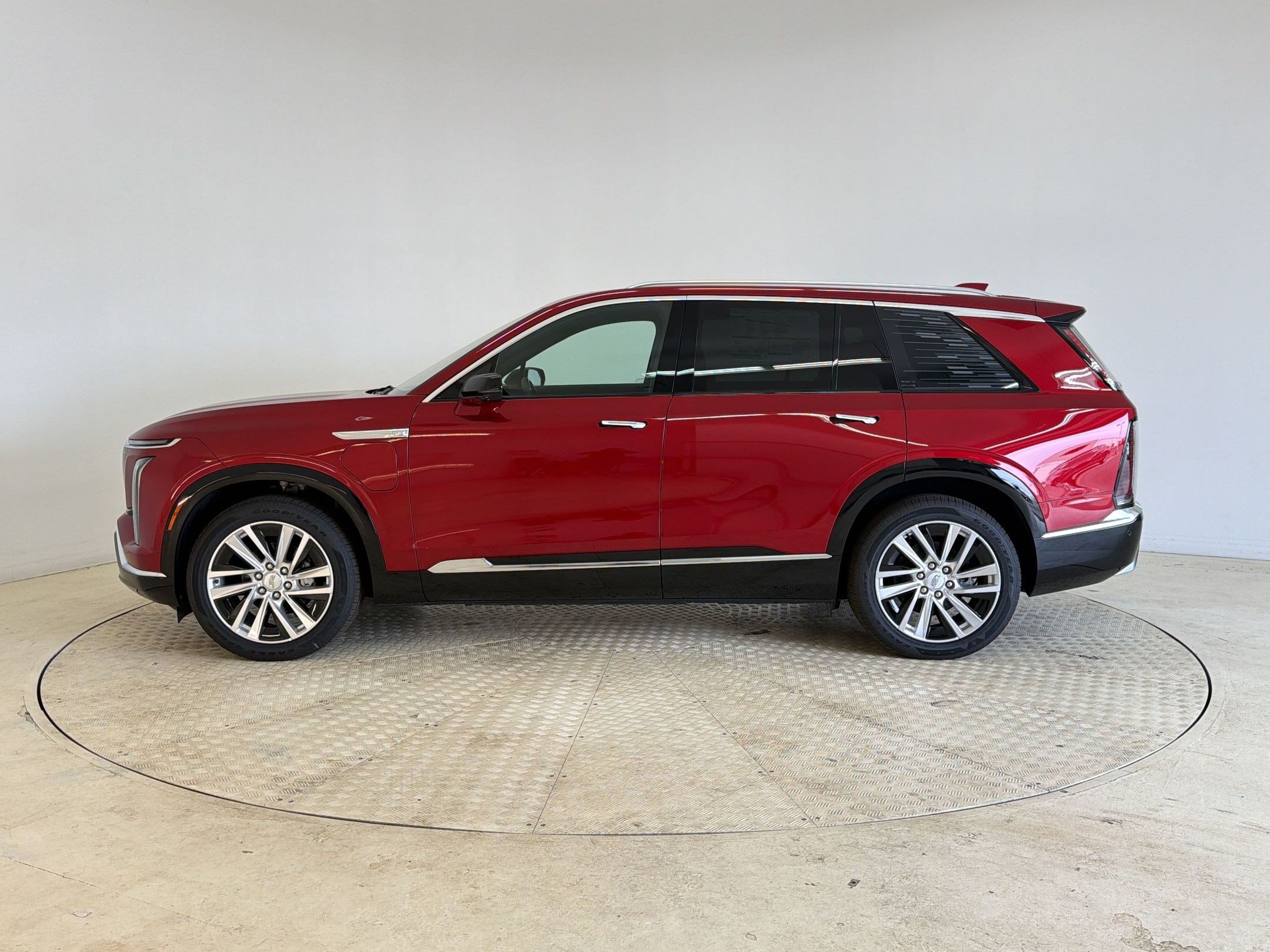 New 2026 Cadillac Vistiq Luxury AWD/4WD image 2