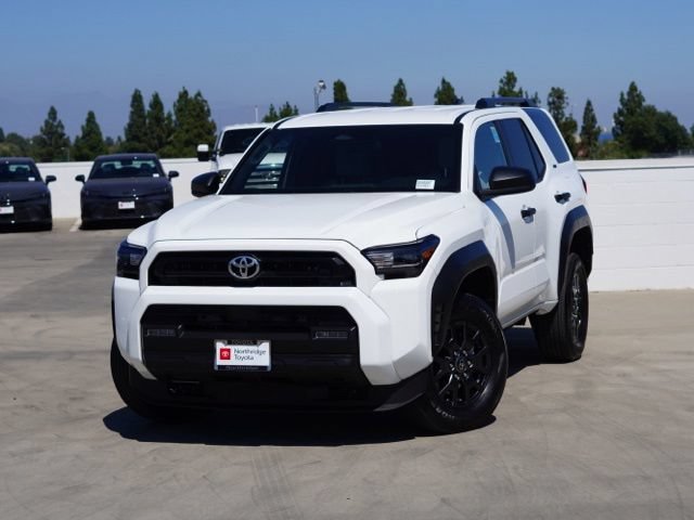 Used 2025 Toyota 4Runner SR5 AWD/4WD image 3