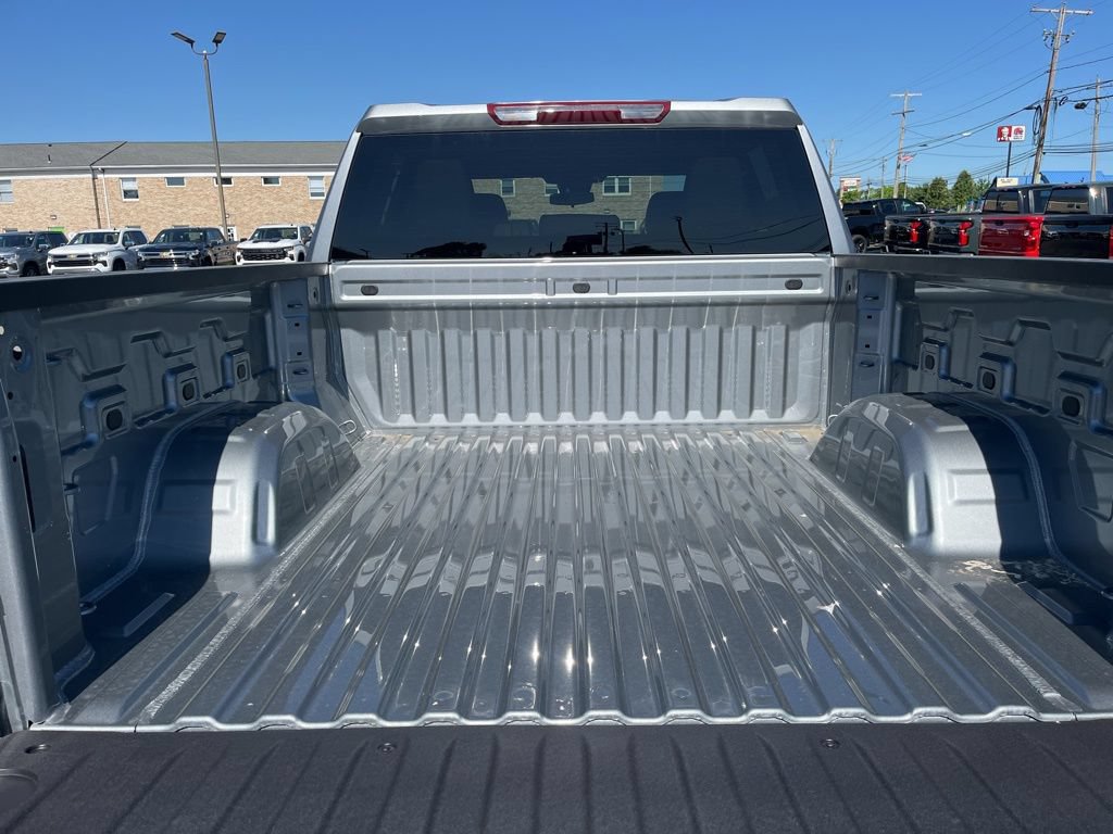 New 2026 Chevrolet Silverado 1500 Custom Trail Boss AWD/4WD image 5