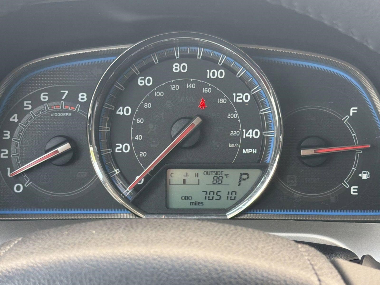 Used 2015 Toyota RAV4 Limited image 21