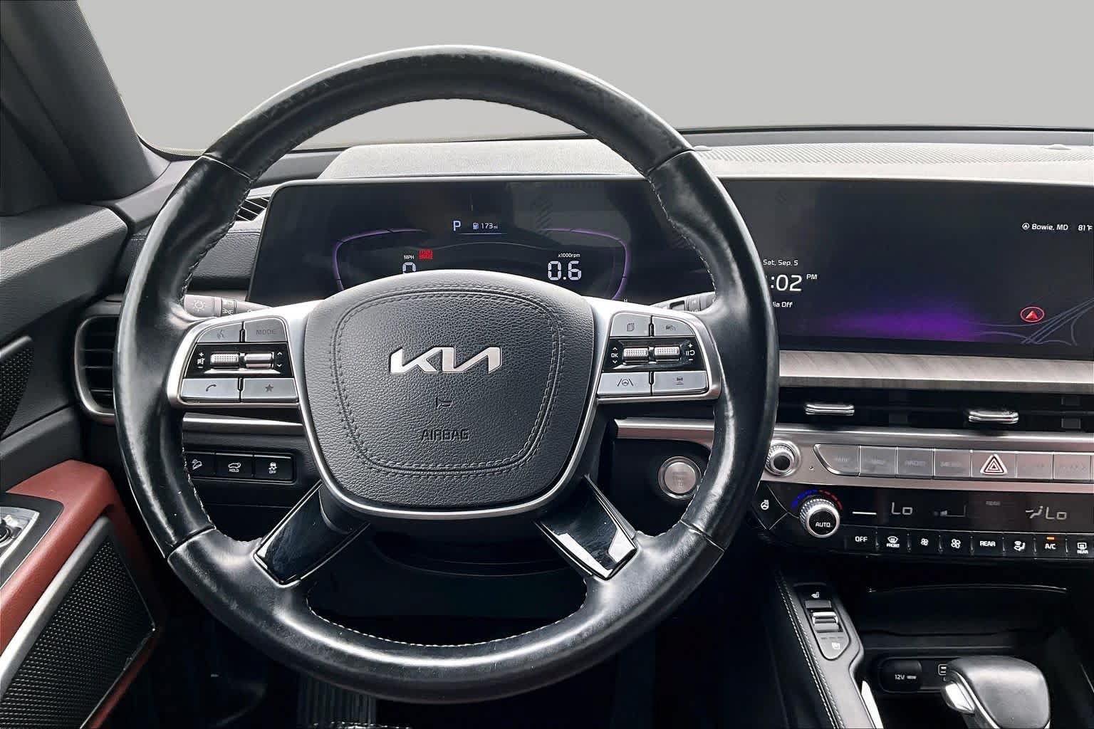 Used 2024 Kia Telluride EX AWD/4WD image 6