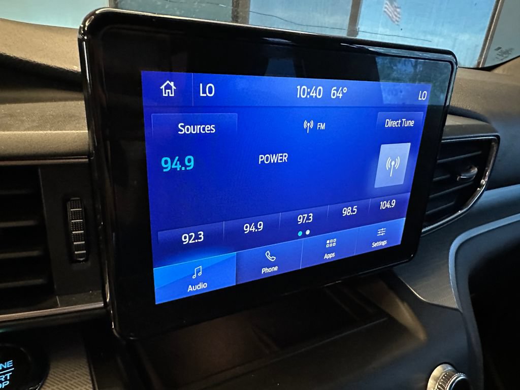 Used 2020 Ford Explorer XLT w/ Equipment Group 202A AWD/4WD image 13