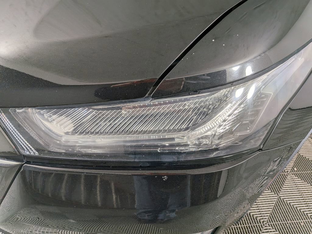 Used 2022 Chevrolet Traverse LT image 15