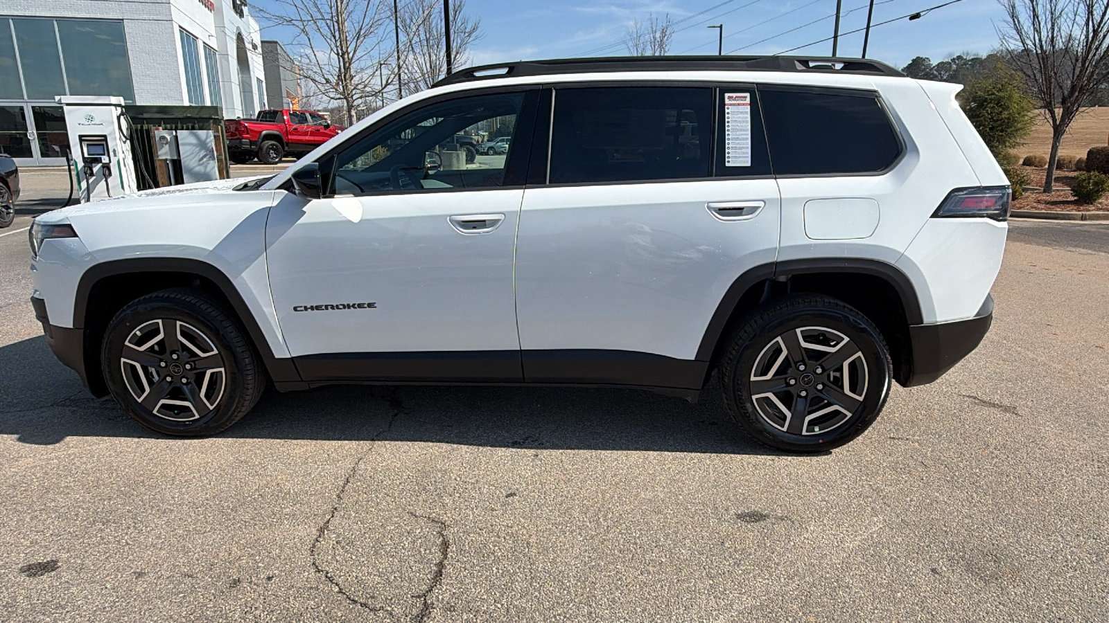 New 2026 Jeep Cherokee Laredo AWD/4WD image 11