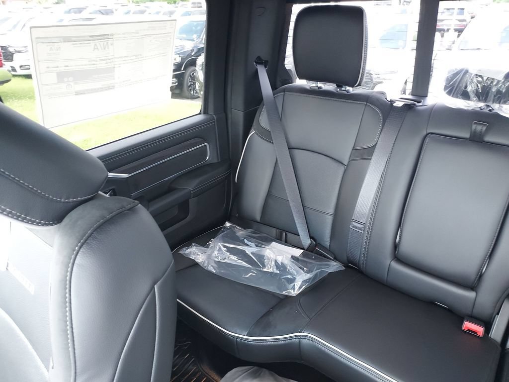 New 2026 RAM 4500 4x4 Crew Cab DRW w/ Laramie Trim Package image 12
