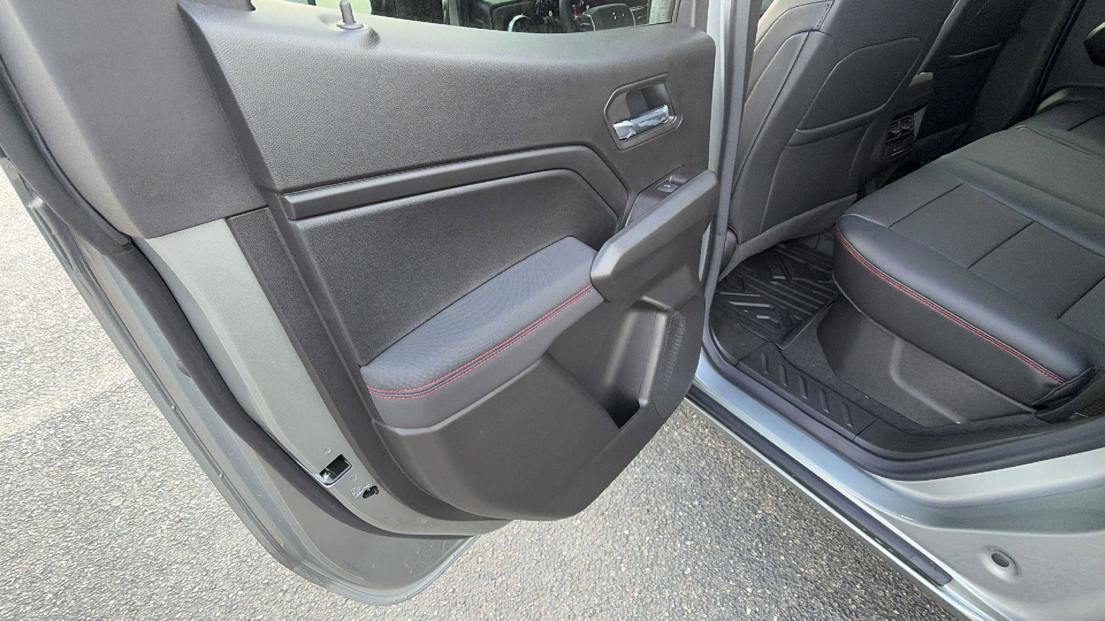 New 2026 Chevrolet Colorado Z71 w/ Technology Package image 15