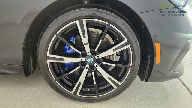 Used 2027 BMW 530i w/ M Sport Package RWD image 76