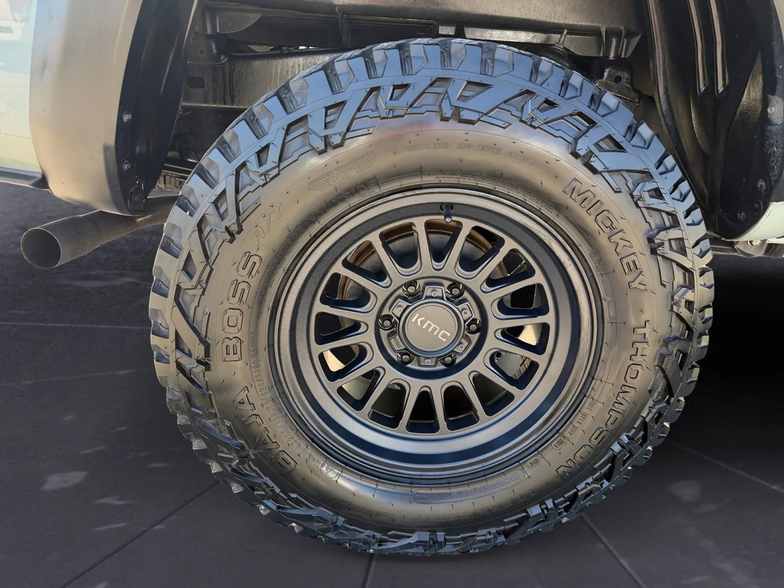 Used 2023 Toyota Tacoma TRD Off-Road AWD/4WD image 32