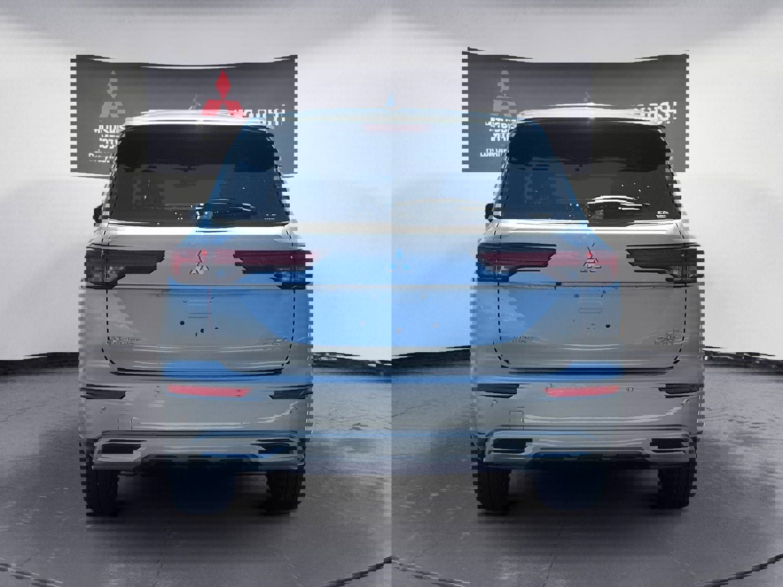 New 2025 Mitsubishi Outlander SE image 4