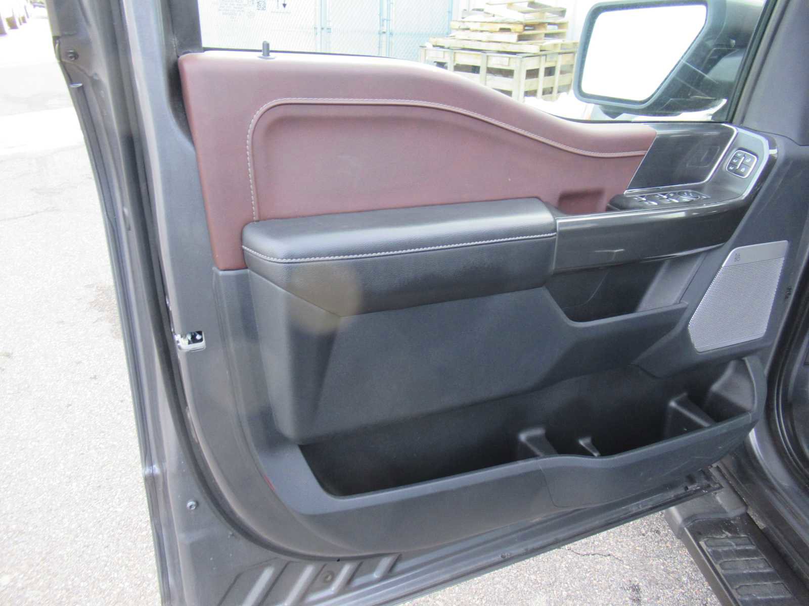 Used 2023 Ford F150 Lariat image 15