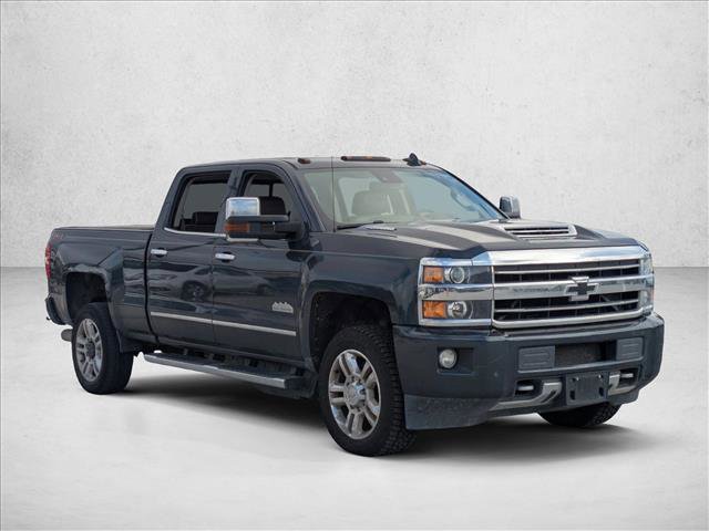 Used 2018 Chevrolet Silverado 2500 High Country w/ Duramax Plus Package image 3