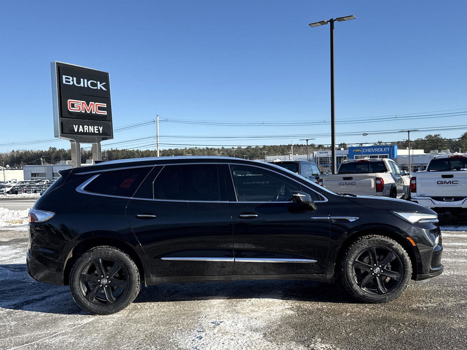 Used 2023 Buick Enclave Premium w/ Experience Buick Package image 4