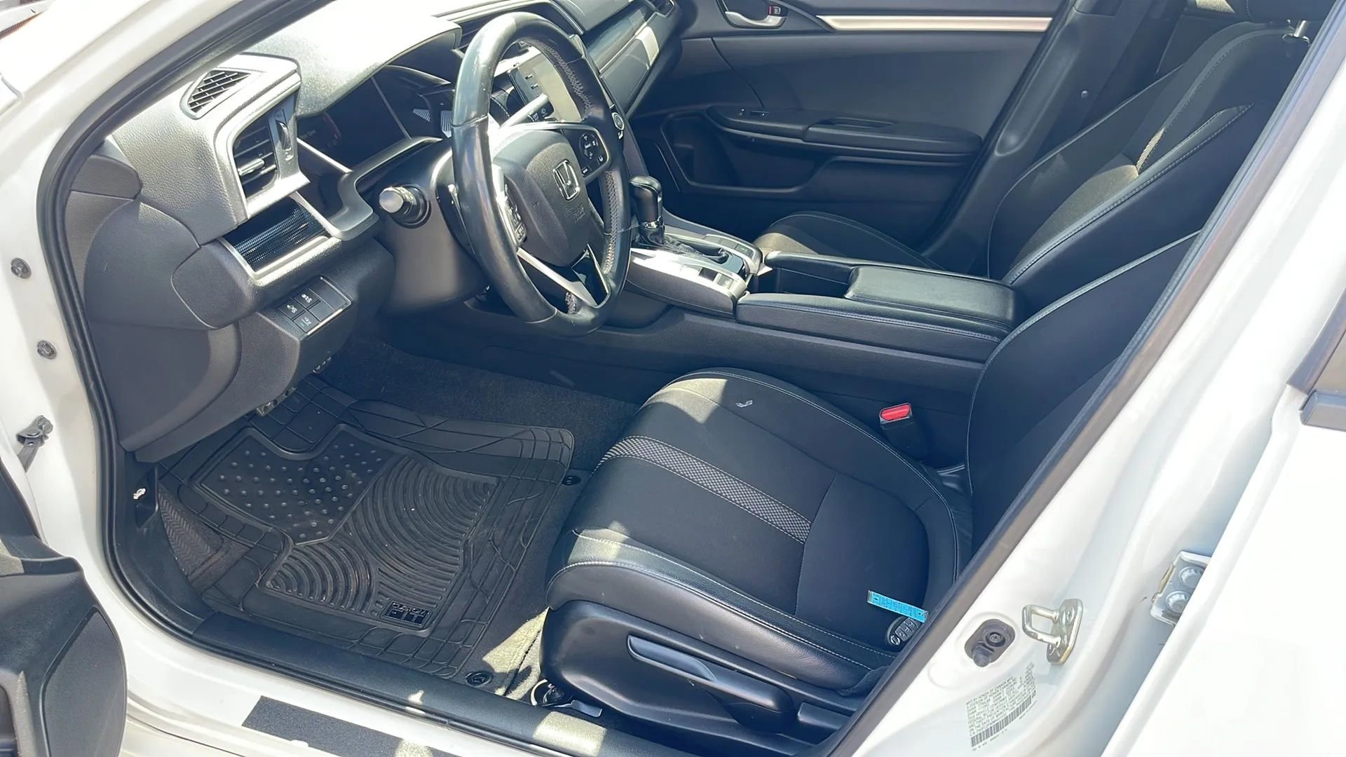 Used 2021 Honda Civic Sport image 18