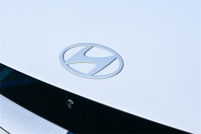 New 2026 Hyundai Ioniq 5 Limited image 13