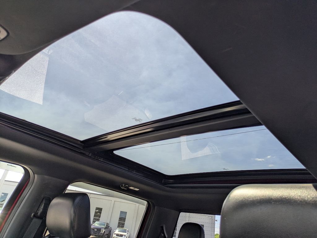 Used 2020 Ford F150 Raptor w/ Equipment Group 802A Luxury image 19