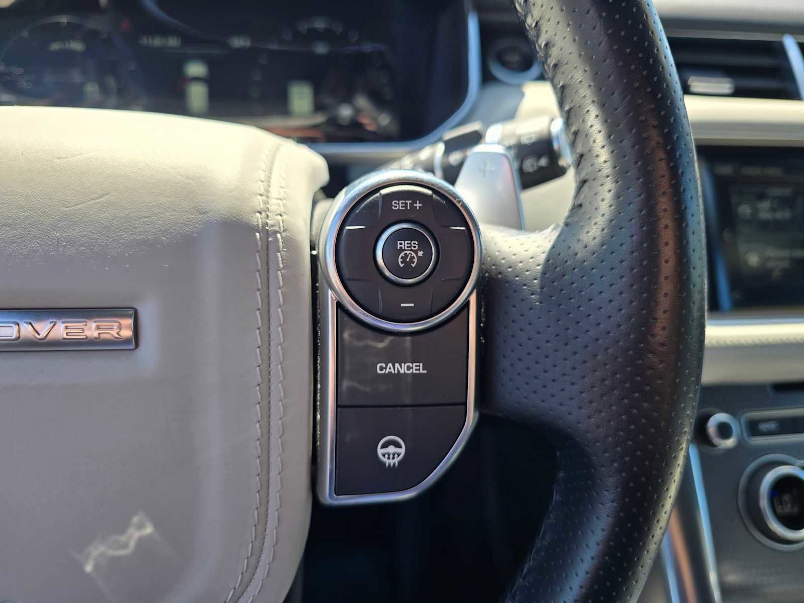 Used 2016 Land Rover Range Rover Sport Autobiography AWD/4WD image 27