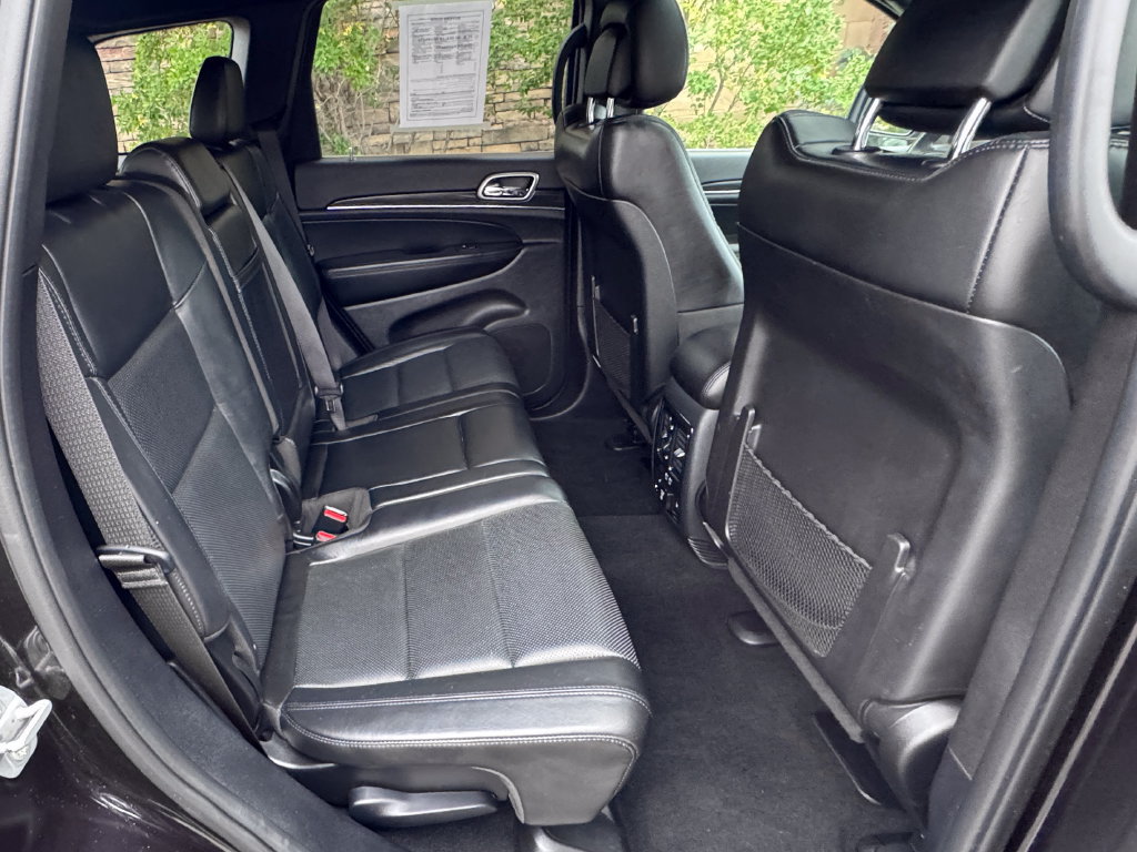 Used 2019 Jeep Grand Cherokee Limited w/ Luxury Group II AWD/4WD image 38
