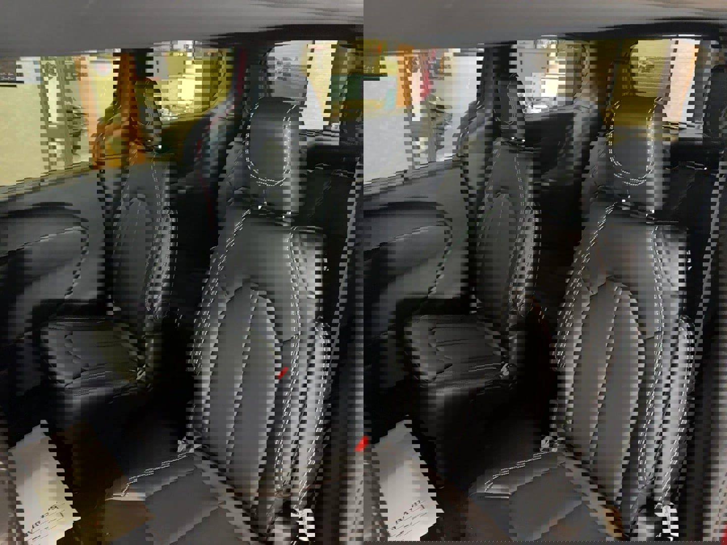 New 2026 Chrysler Pacifica Select w/ S Appearance Package image 10