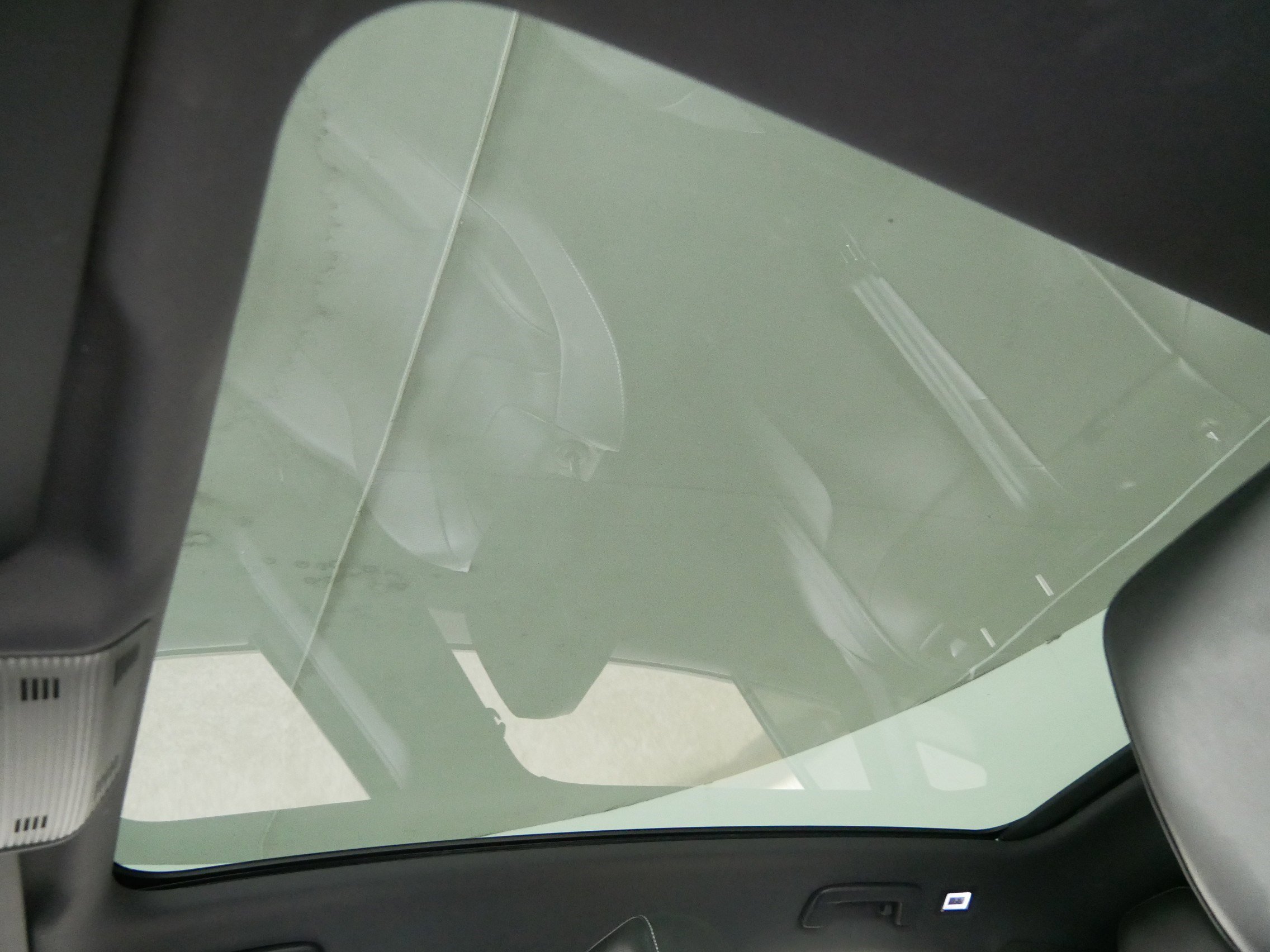 Used 2023 Volkswagen ID.4 Pro S image 32